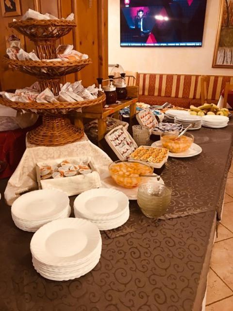 Hotel Sole Del Baldo 布伦托尼克 外观 照片